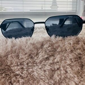 Unisex Black Women's Sunglasses